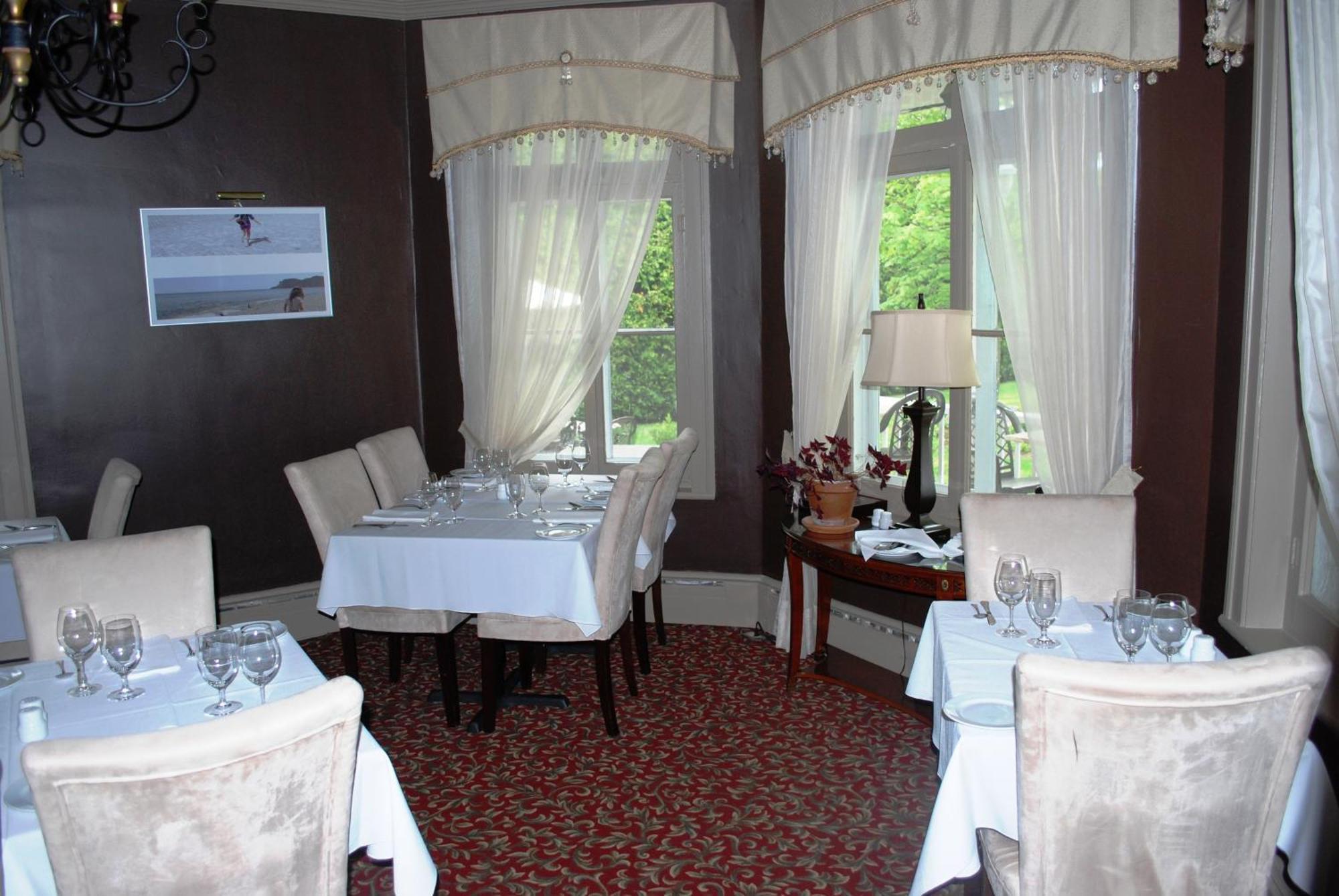 Chez Truchon Bistro-Auberge La Malbaie Exteriér fotografie