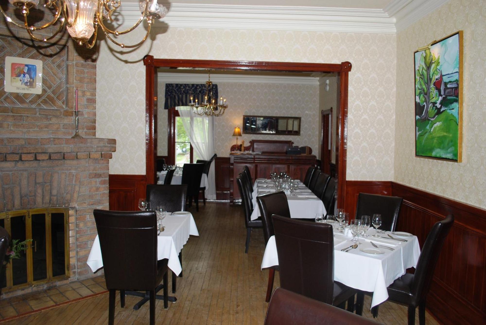 Chez Truchon Bistro-Auberge La Malbaie Exteriér fotografie